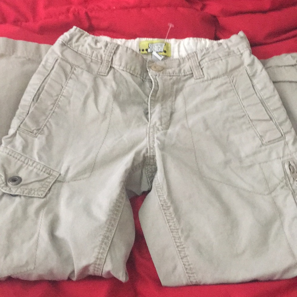 Old Navy khaki cargo pants with removable legs